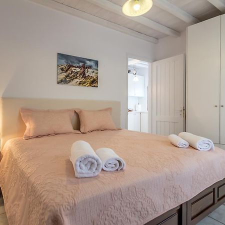 The Millers House Apartment Adamantas  Екстериор снимка