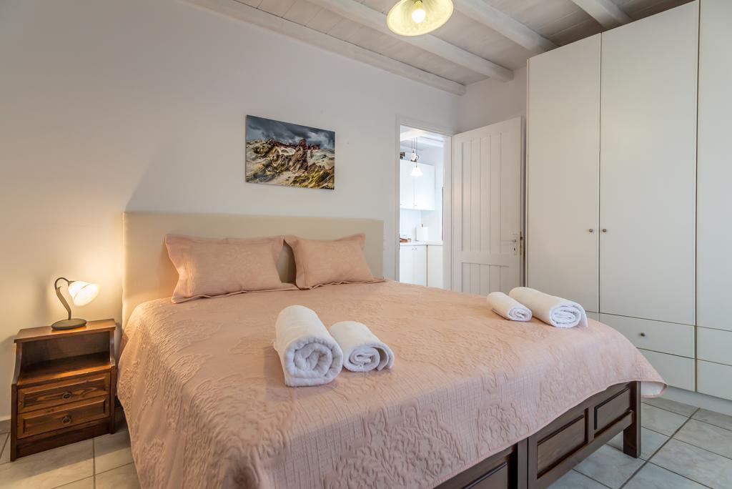 The Millers House Apartment Adamantas  Екстериор снимка
